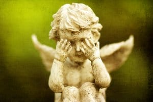 statue of crying angel