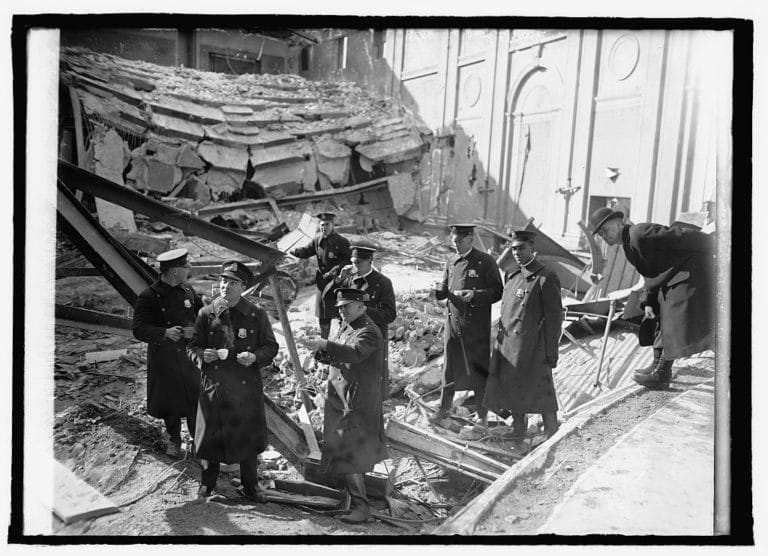 1922 Knickerbocker Theatre building collapse in Washington, D.C.